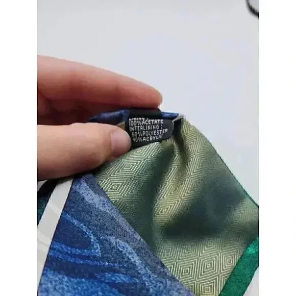 Vintage 1993 NFL Looney Tunes Football WB Taz & Daffy Surrey Cartoon Tie CR3 - Picture 5 of 6